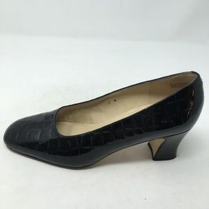 ETIENNE AIGNER BLACK BLOCK HEELS 9M